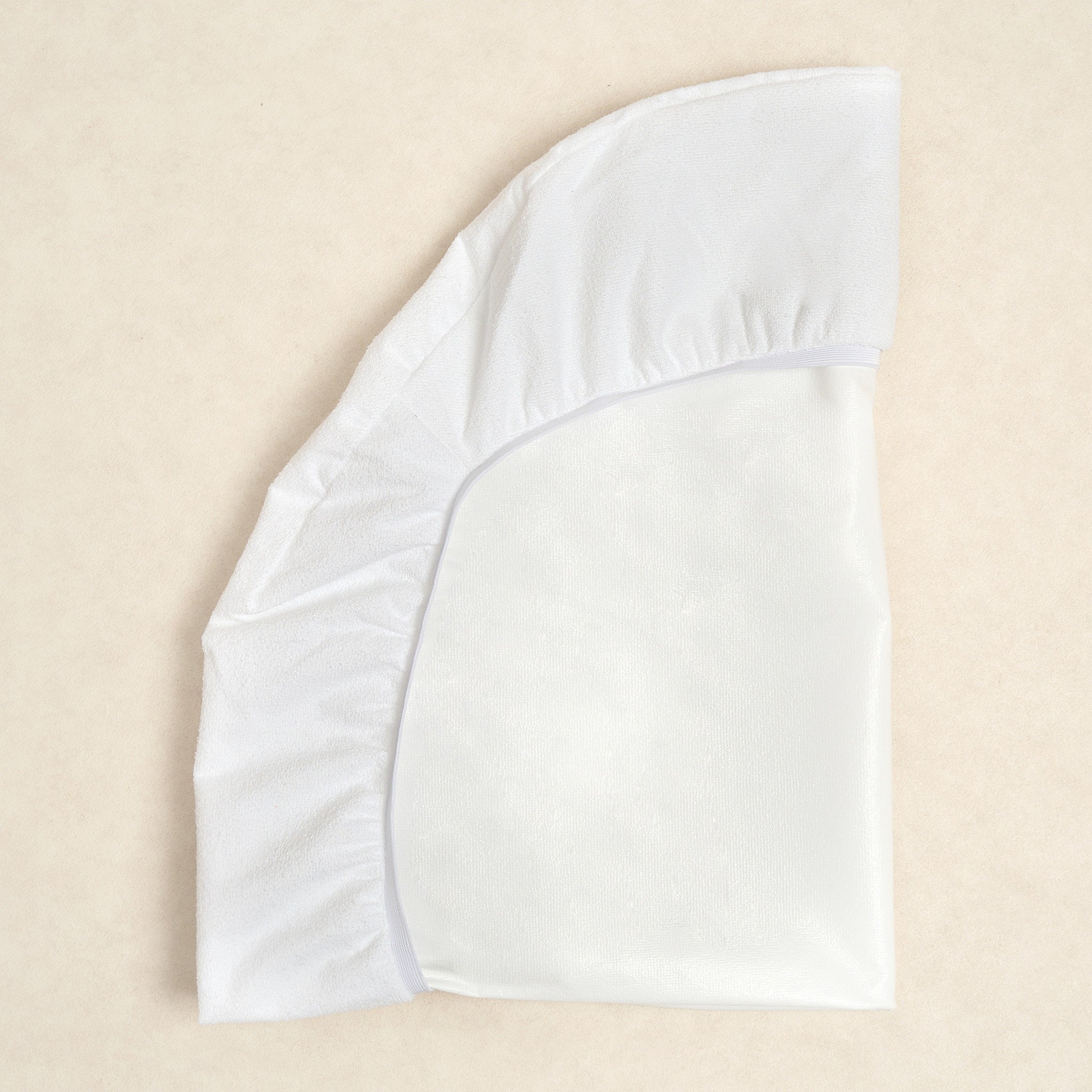 Waterproof Fitted Mattress Protector to fit 4moms MamaRoo Sleep Bassinet - 77 x 44cm - The Tiny Bed Company™